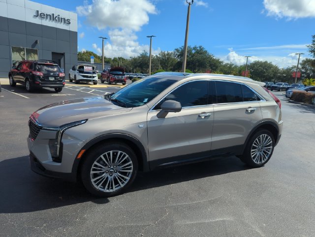 2025 Cadillac XT4 Premium Luxury - Photo 13