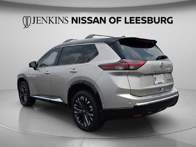 2025 Nissan Rogue Platinum - Photo 9