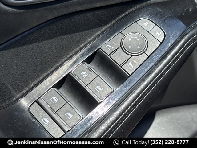 2025 Nissan Rogue SL - Photo 31