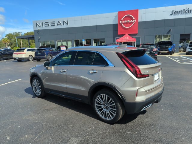 2025 Cadillac XT4 Premium Luxury - Photo 9
