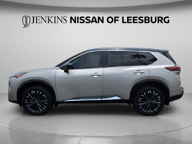 2025 Nissan Rogue Platinum - Photo 11