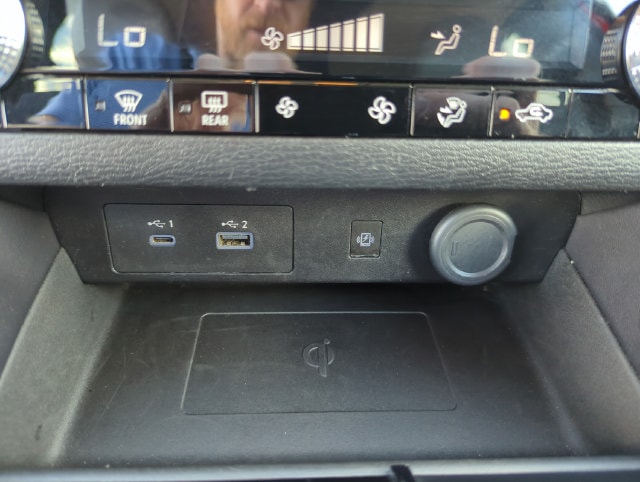 2024 Mitsubishi Outlander SE - Photo 39