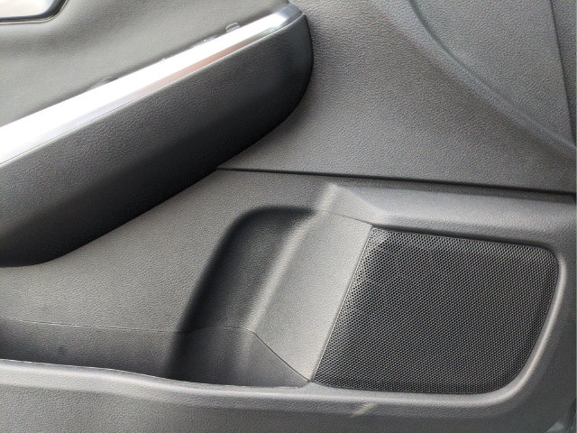 2025 Nissan Sentra SR - Photo 21