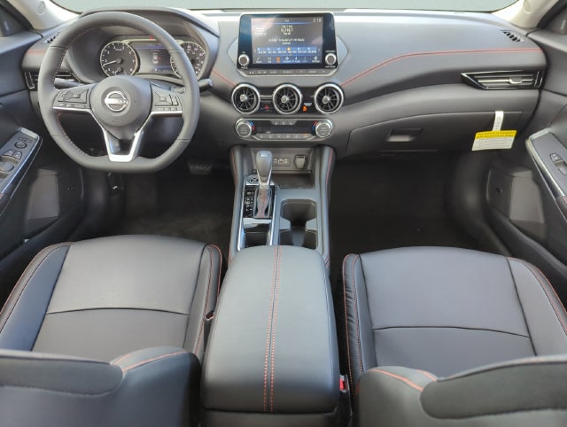 2025 Nissan Sentra SR - Photo 18