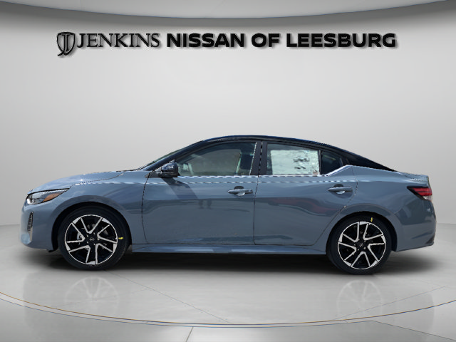 2025 Nissan Sentra SR - Photo 10