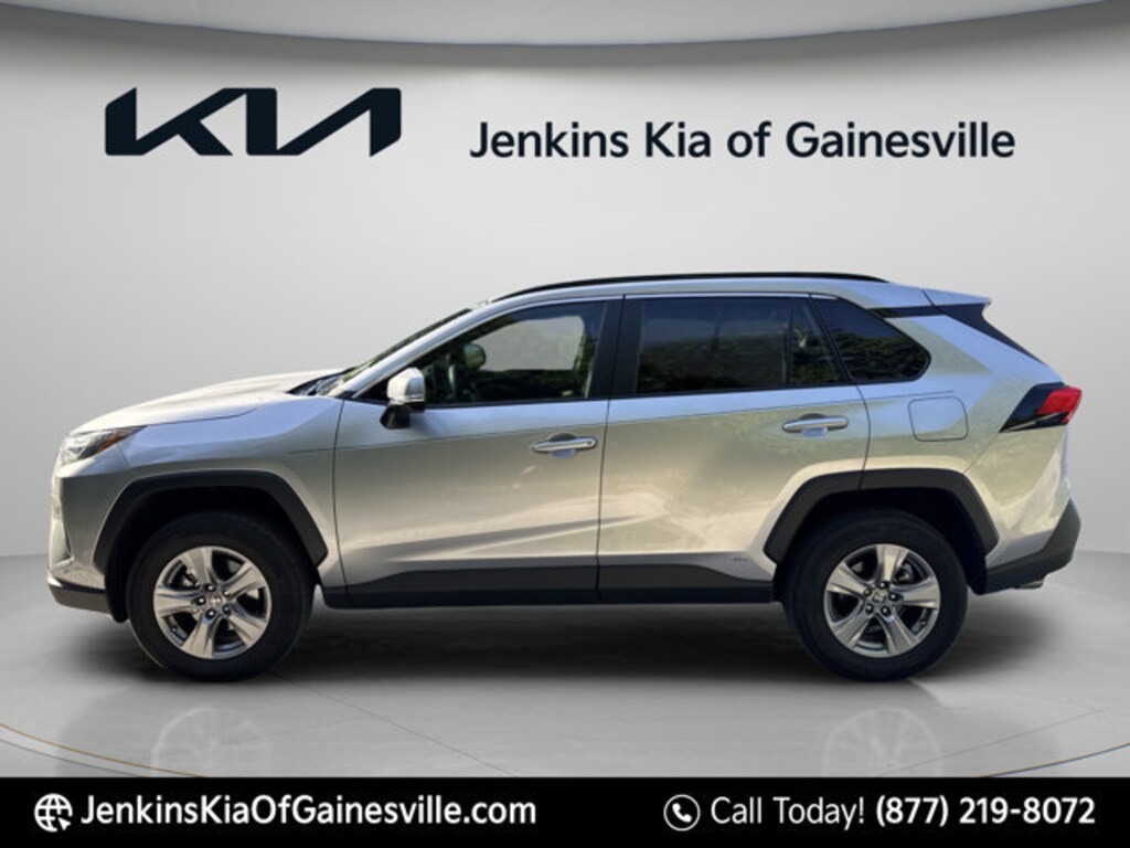 Used 2023 Toyota RAV4 Hybrid XLE SUV
