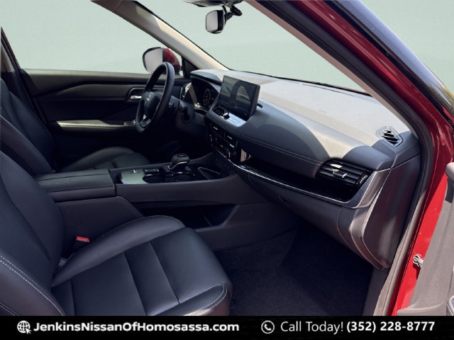 2025 Nissan Rogue SL - Photo 23
