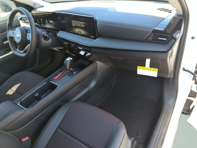 2026 Nissan KICKS SR - Photo 16