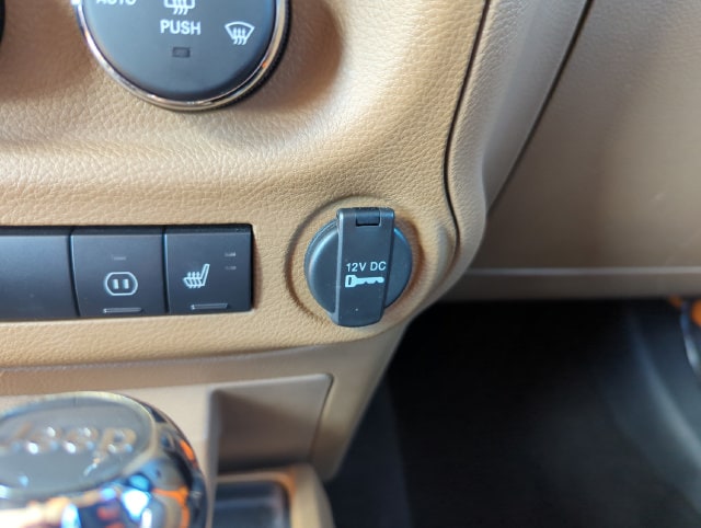 2012 Jeep Wrangler Sahara - Photo 34