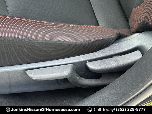 2024 Nissan Versa Sedan SR - Photo 32