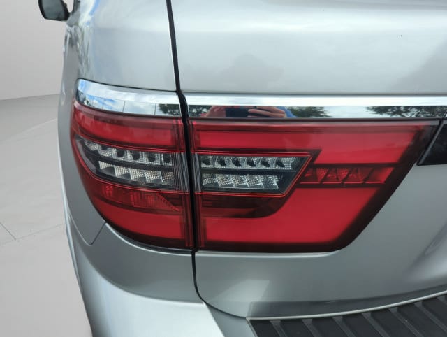 2022 Nissan Armada SV - Photo 18