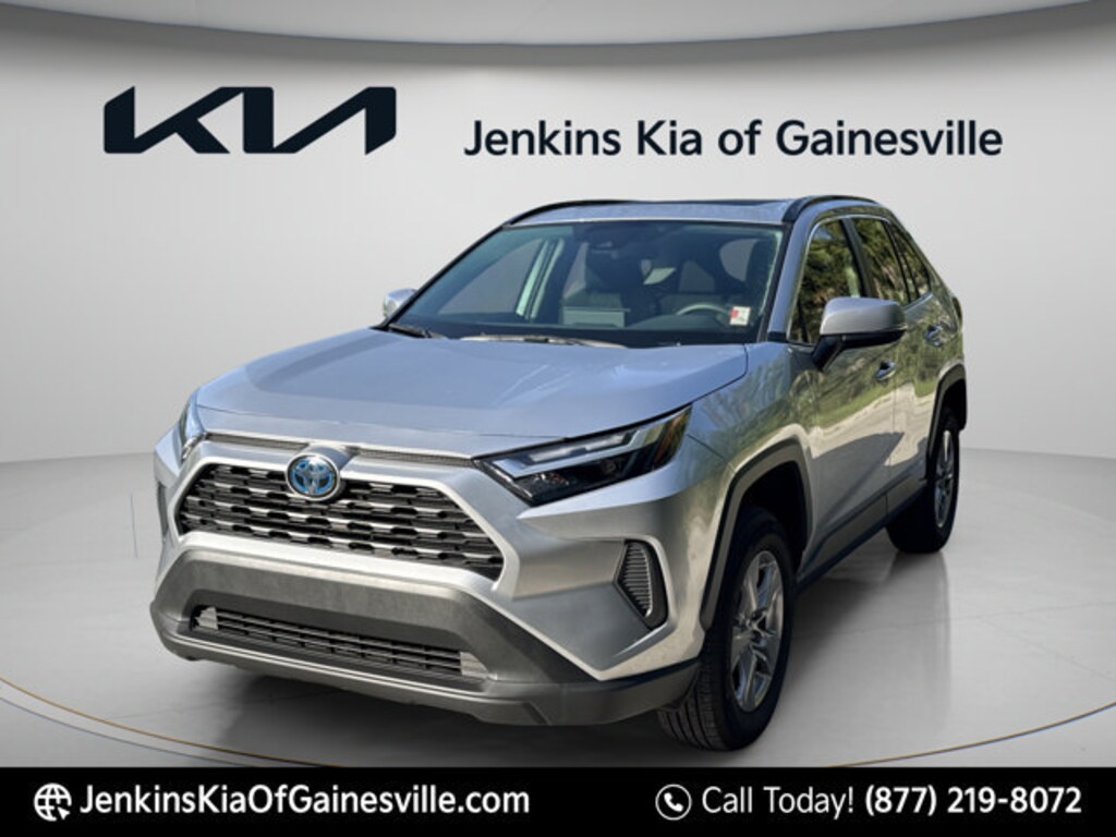 Used 2023 Toyota RAV4 Hybrid XLE SUV