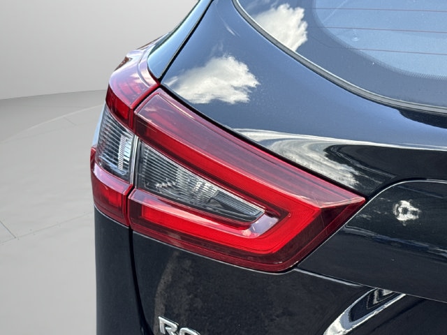 2022 Nissan Rogue Sport SV - Photo 18