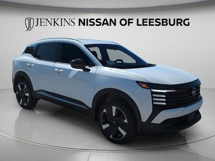 2026 Nissan Kicks SR SUV