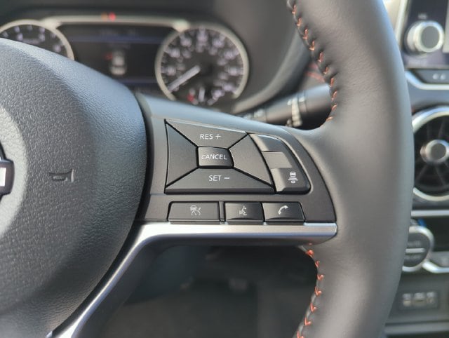 2025 Nissan Sentra SR - Photo 35