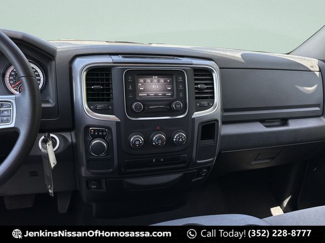 2024 RAM Ram 1500 Classic SLT - Photo 25