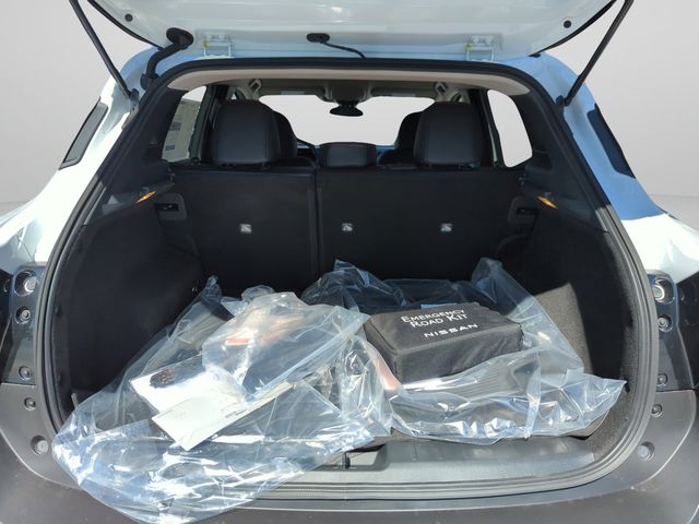 2026 Nissan KICKS SR - Photo 13