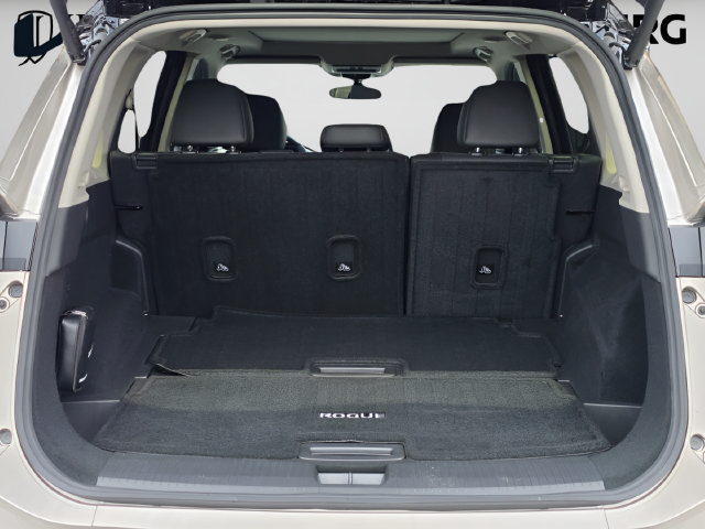 2025 Nissan Rogue Platinum - Photo 19
