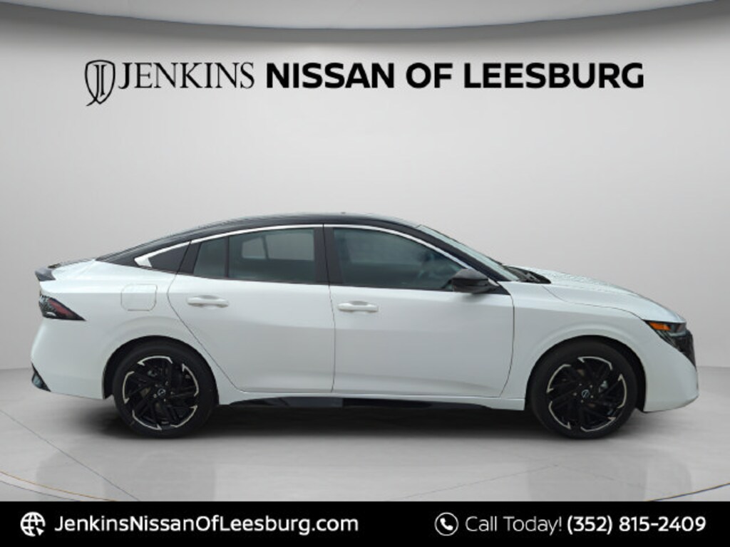 New 2026 Nissan Sentra SR Sedan