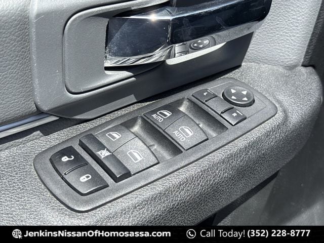 2024 RAM Ram 1500 Classic SLT - Photo 29
