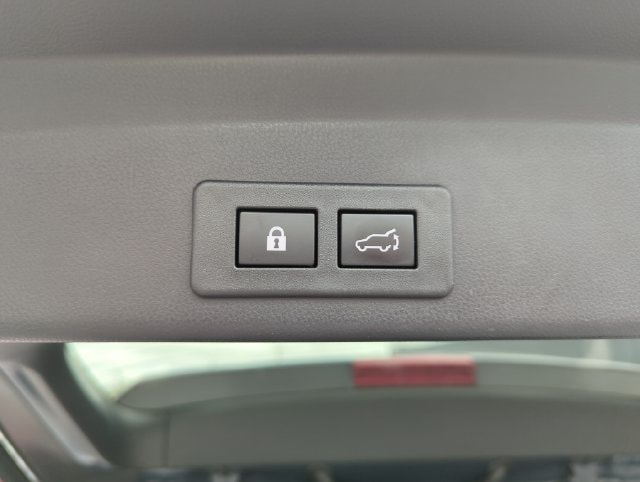2023 Subaru Ascent Limited - Photo 21