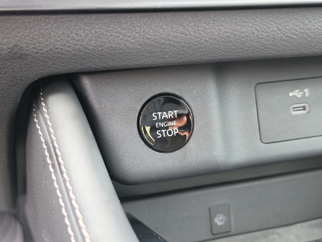 2025 Nissan Rogue Platinum - Photo 47