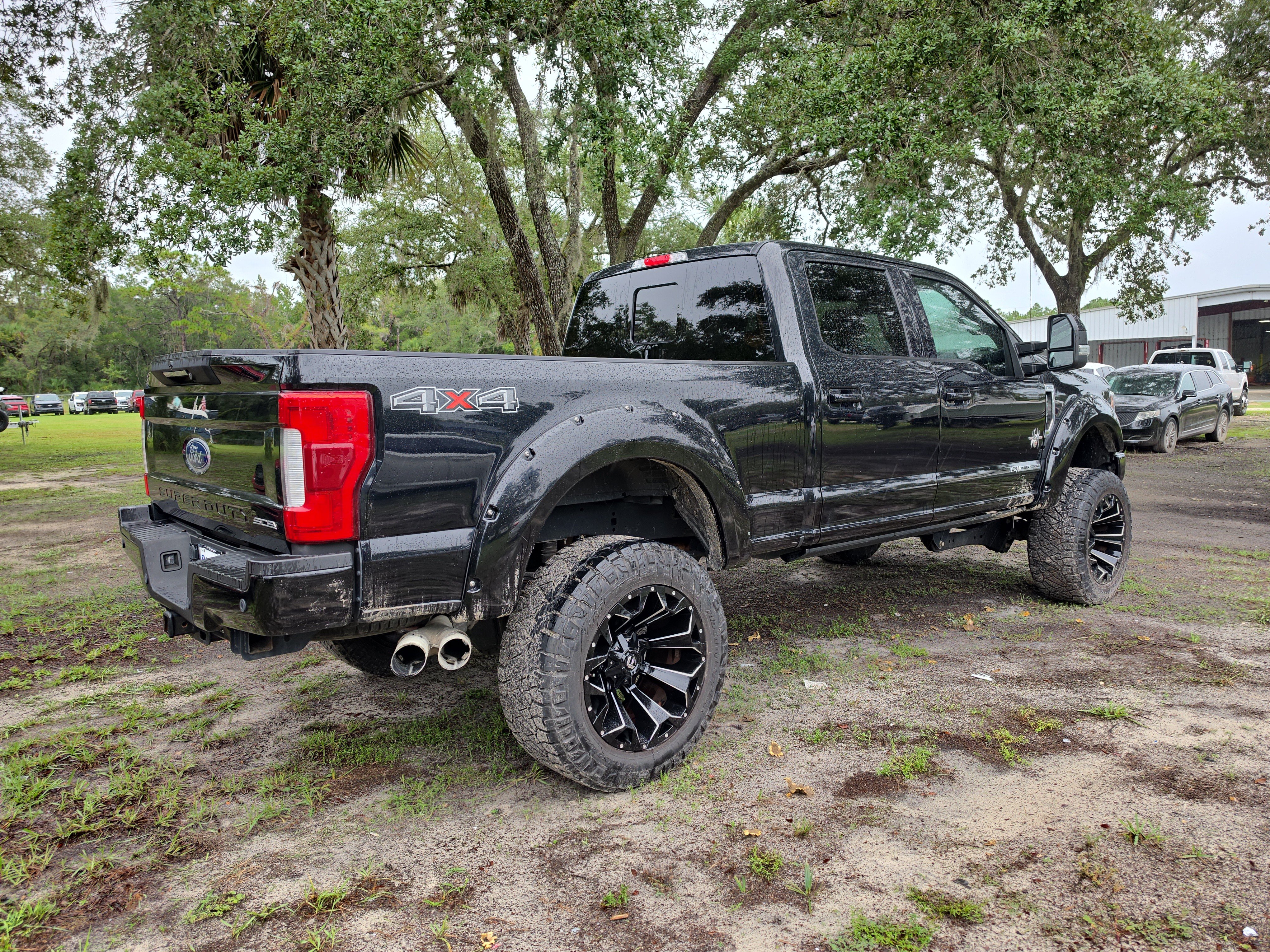 Certified 2019 Ford F-250 LARIAT Truck Crew Cab