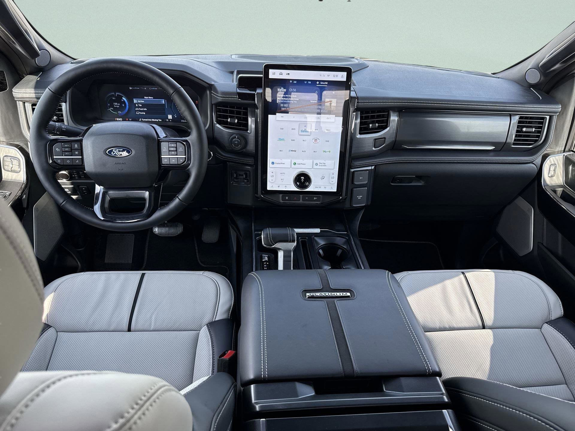 2025 Ford F-150 Lightning Platinum - Photo 25