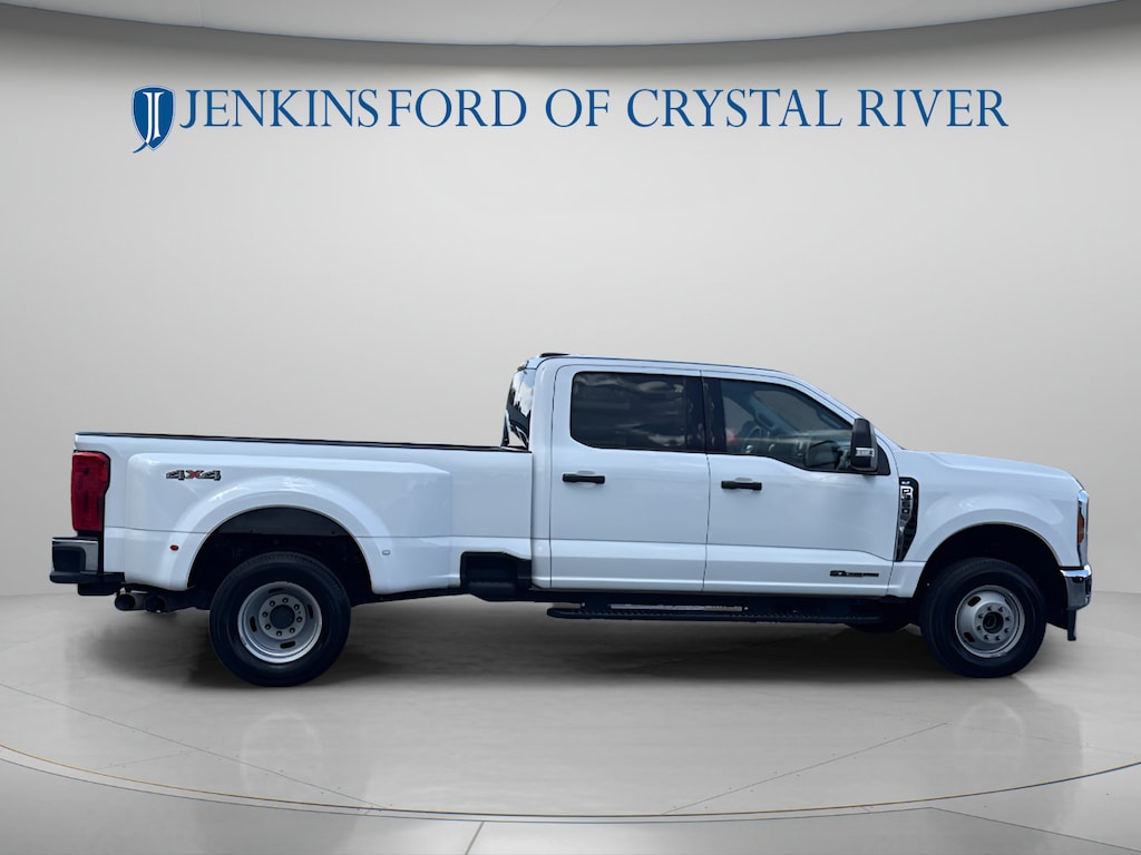 Used 2026 Ford F-350 XLT Truck Crew Cab