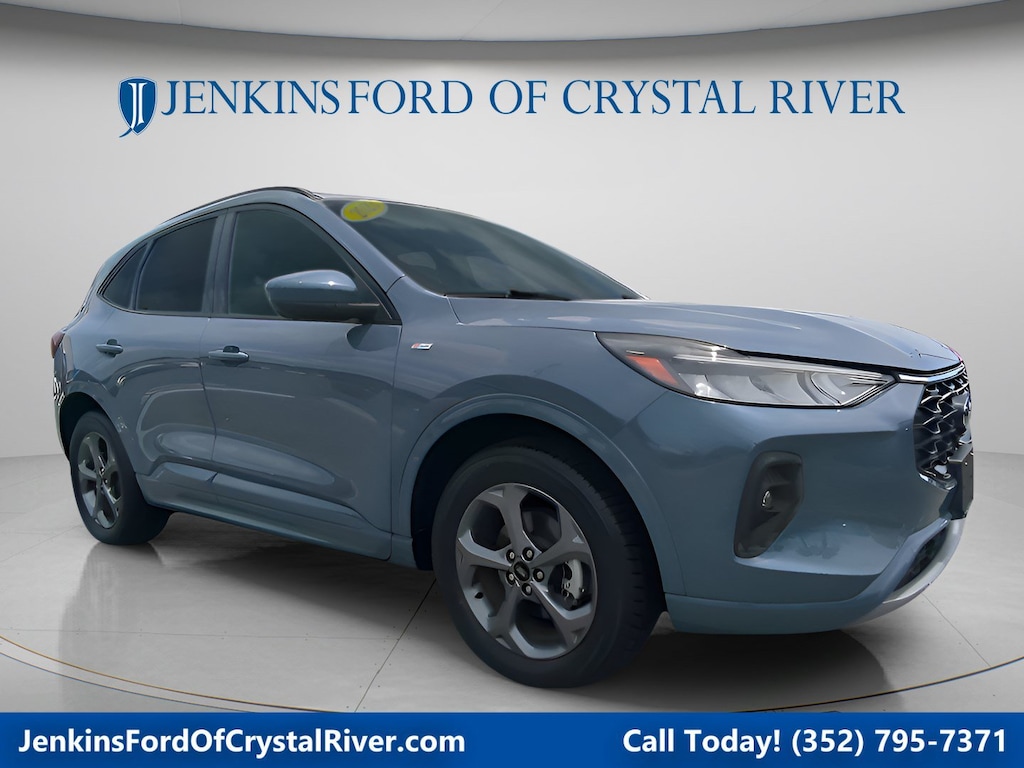 Used 2023 Ford Escape ST-Line Select SUV