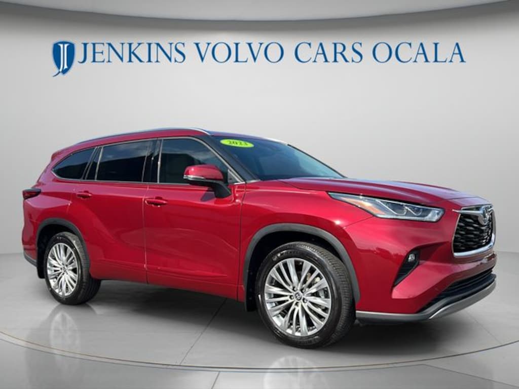 Used 2023 Toyota Highlander Hybrid Platinum SUV