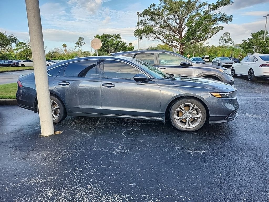 Used 2024 Honda Accord EX Sedan