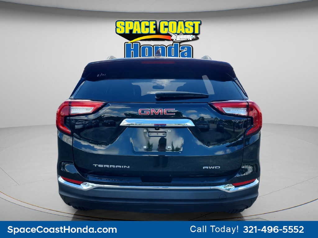 Used 2023 GMC Terrain SLT SUV