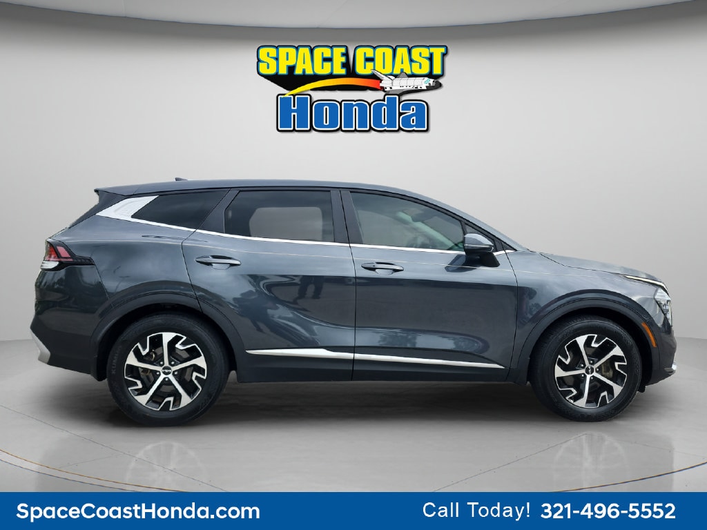 Used 2025 Kia Sportage EX SUV