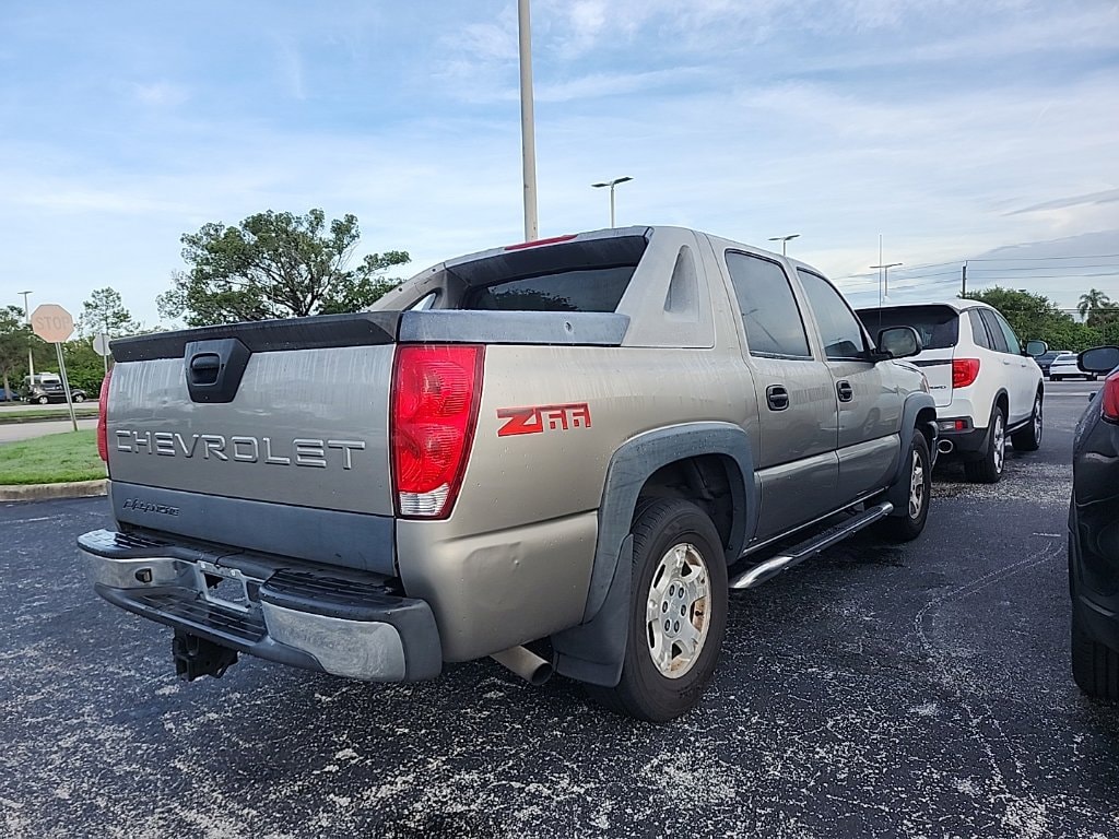 Used 2003 Chevrolet Avalanche 1500 Base Truck