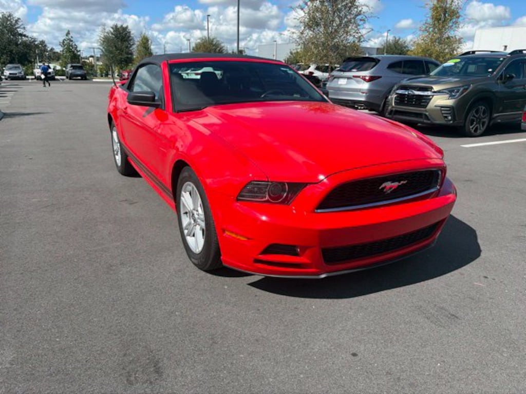 Used 2013 Ford Mustang V6 Convertible