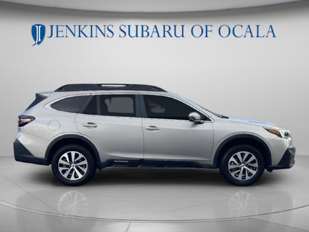 Used 2020 Subaru Outback Premium SUV