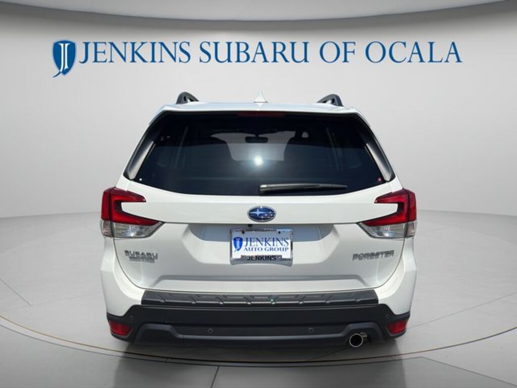 Used 2023 Subaru Forester Limited SUV