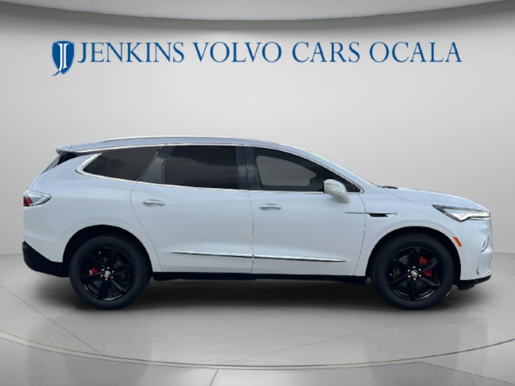 Used 2024 Buick Enclave Essence SUV