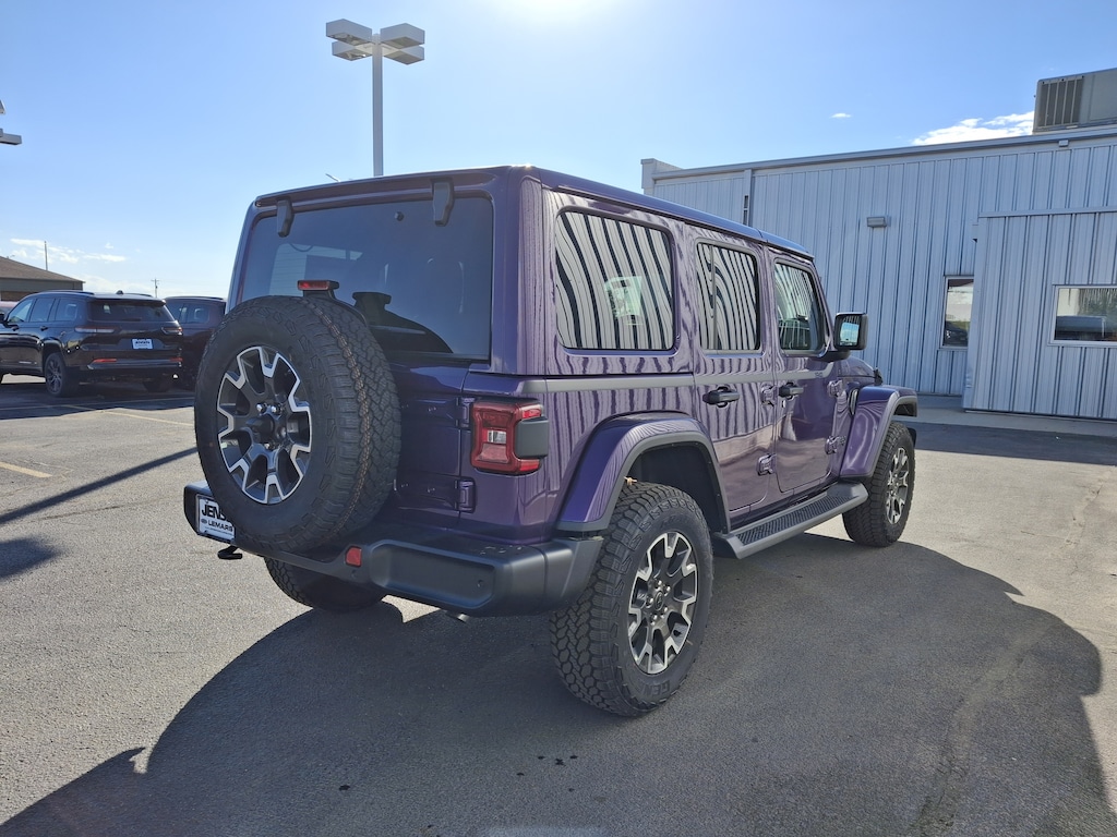 New 2026 Jeep Wrangler 4-DOOR SAHARA Sport Utility
