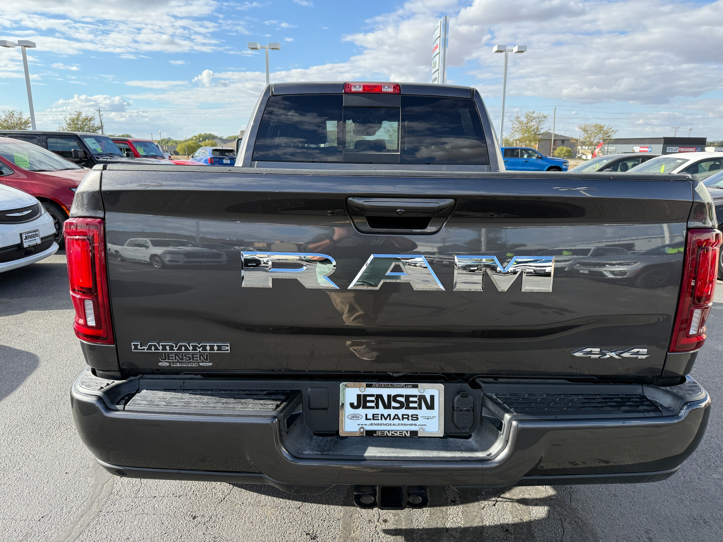 2026 RAM 2500 Laramie - Photo 7