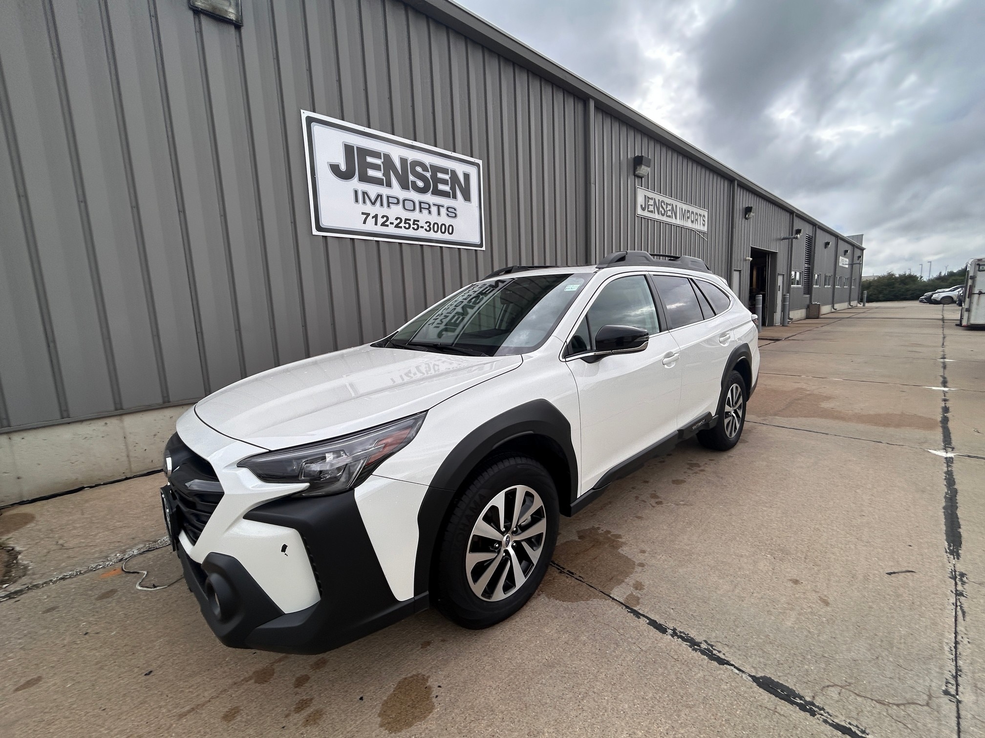 2025 Subaru Outback Premium