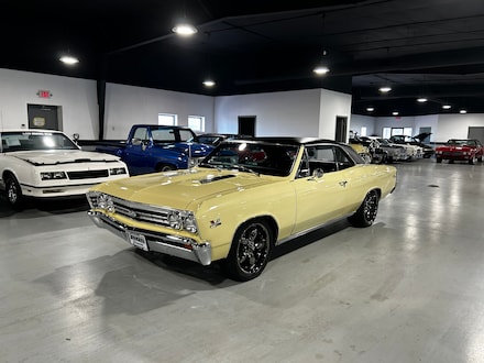 1967 CHEVROLET CHEVELLE Car