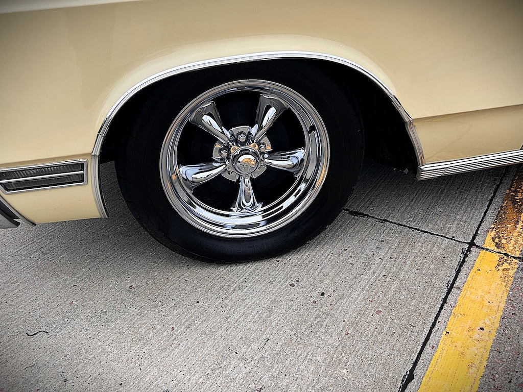 Used 1967 Chrysler Town & Country Car