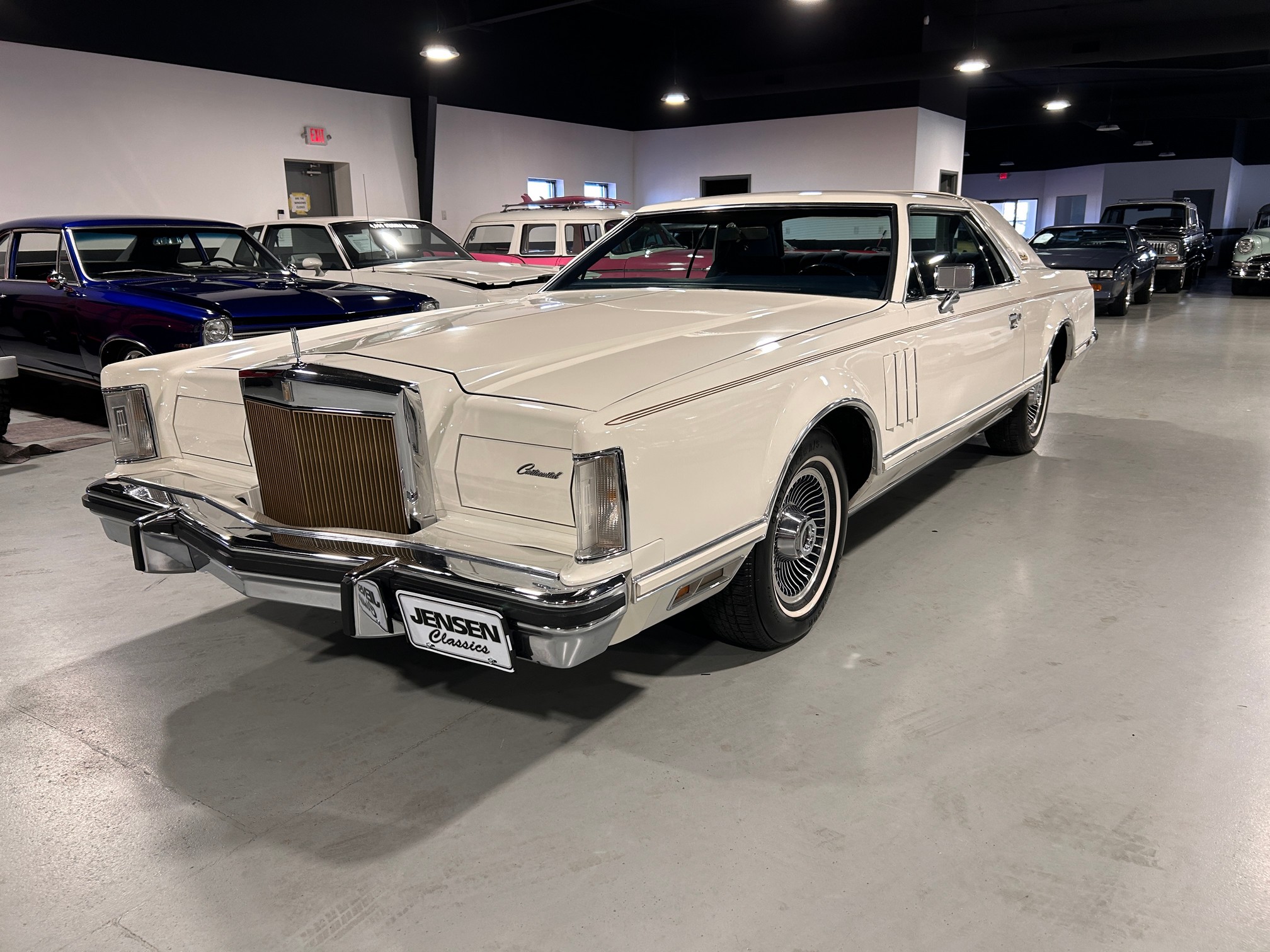 1979 LINCOLN Continental Car