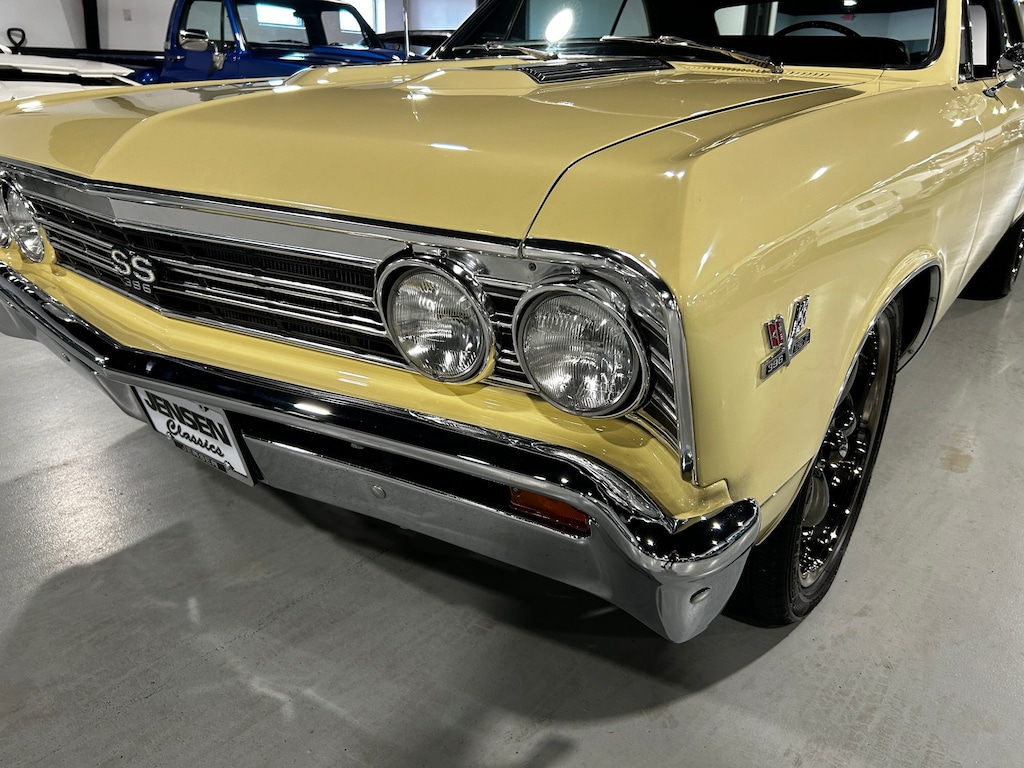 Used 1967 CHEVROLET CHEVELLE Car