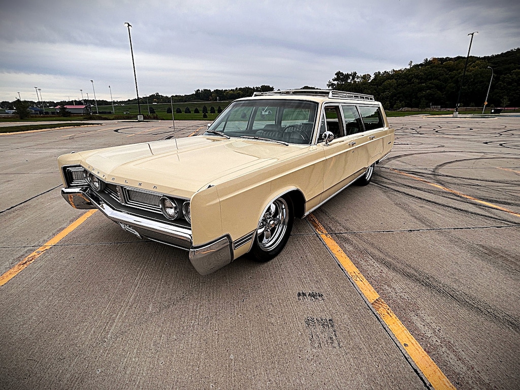 Used 1967 Chrysler Town & Country Car