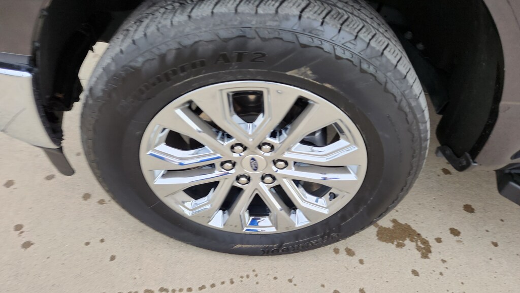 Used 2024 Ford F-150 Lariat Truck SuperCrew Cab