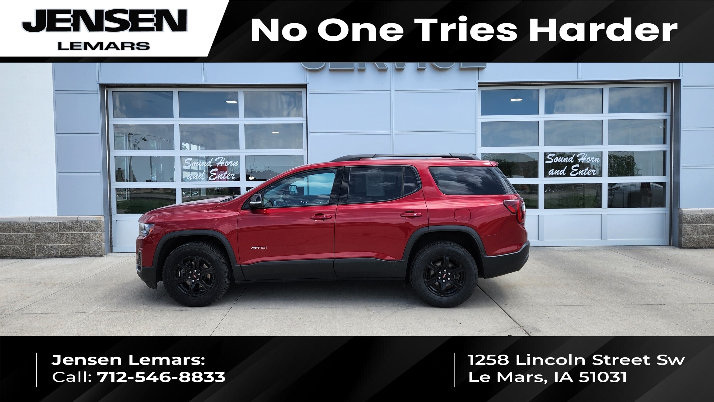 2022 GMC Acadia AT4