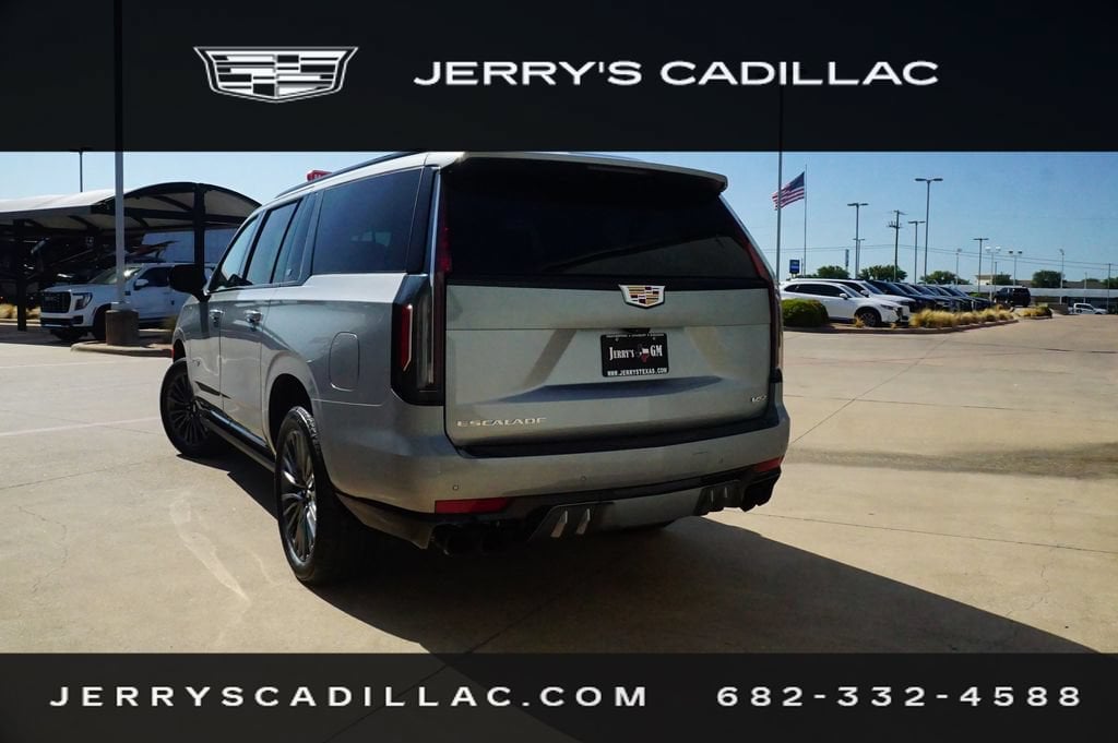 Used 2024 Cadillac Escalade ESV AWD V-Series SUV